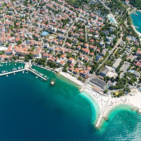 Apartments And Rooms With Parking Space Selce, Crikvenica - 2362 ภายนอก รูปภาพ
