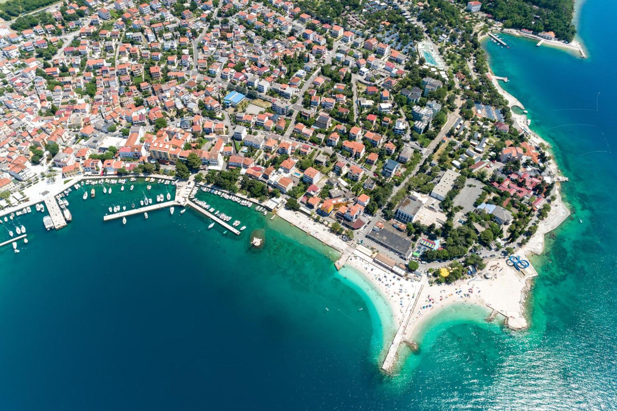 Apartments And Rooms With Parking Space Selce, Crikvenica - 2362 ภายนอก รูปภาพ